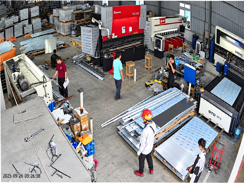Không gian xưởng tại xưởng Inox Thiên Kim